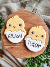 Load image into Gallery viewer, Personalized Chick Cookies
